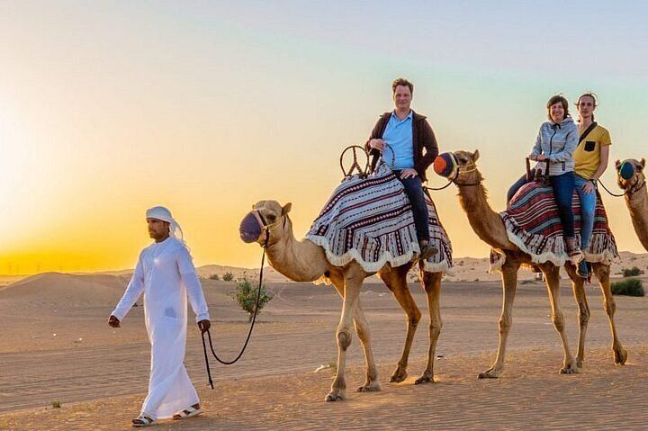 Exploring the Wonders of a Dubai Desert Safari: A Comprehensive Educational Guide